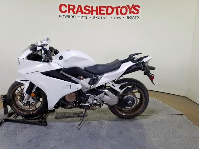 JH2RC7919EK000746 - 2014 HONDA VFR800 F  photo 5