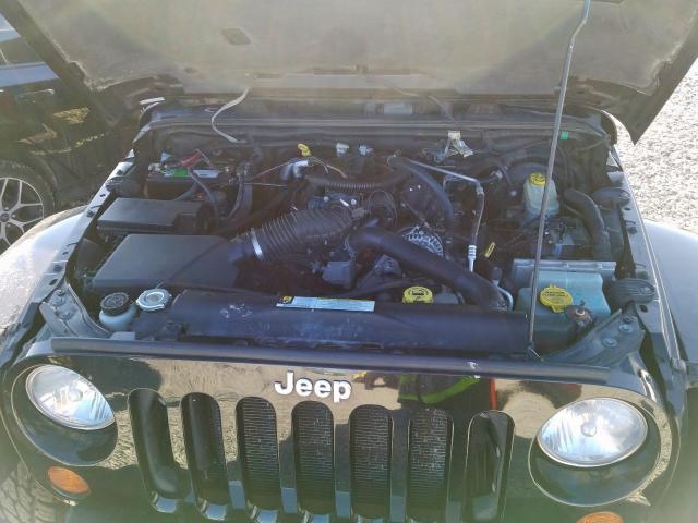 1J4GA59138L500663 - 2008 JEEP WRANGLER UNLIMITED SAHARA  ფოტო 7