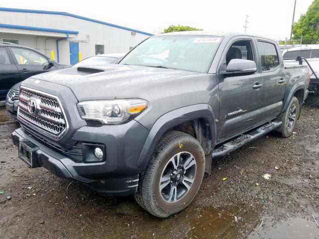 3TMCZ5AN9HM071250 - 2017 TOYOTA TACOMA DOUBLE CAB  photo 2