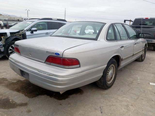 2FACP74WXNX143200 - 1992 FORD CROWN VICTORIA LX  photo 4