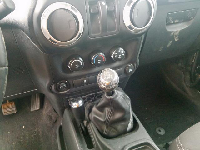 1C4AJWBG5GL284765 - 2016 JEEP WRANGLER SAHARA  ფოტო 9