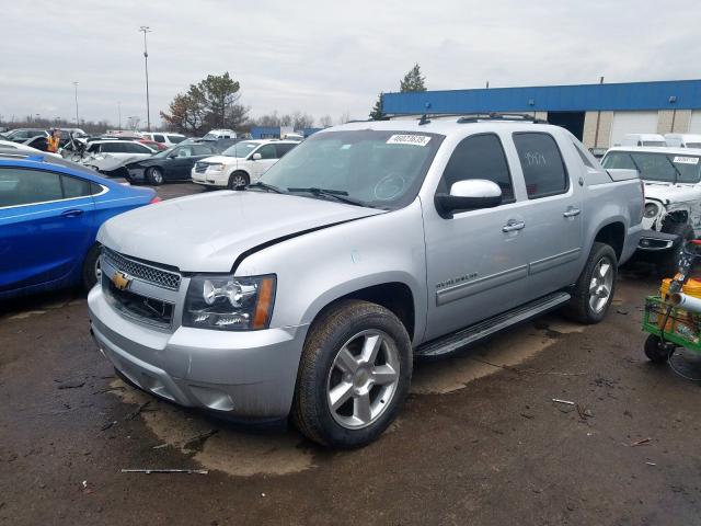 3GNMCEE03DG209191 - 2013 CHEVROLET AVALANCHE LS  photo 2