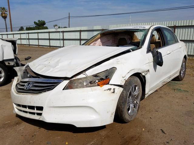 1HGCP2F6XBA052525 - 2011 HONDA ACCORD SE  photo 2