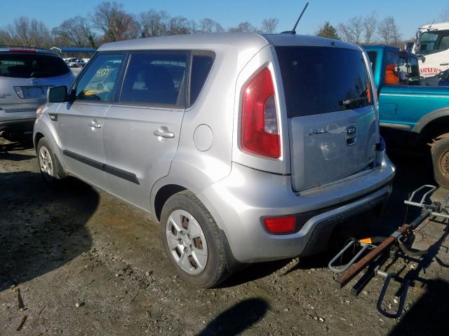 KNDJT2A50C7472163 - 2012 KIA SOUL  photo 3