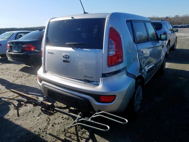 KNDJT2A50C7472163 - 2012 KIA SOUL  photo 4