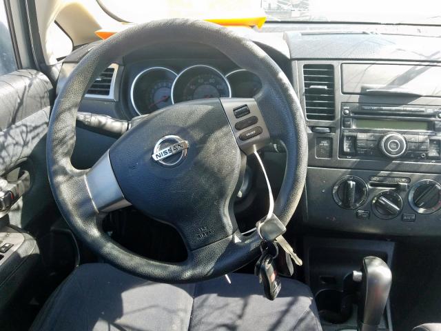 3N1BC13E98L370751 - 2008 NISSAN VERSA S  photo 9