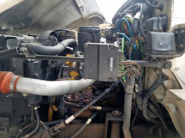 1GBP7H1C4YJ512713 - 2000 CHEVROLET C-SERIES C7H042  照片 7