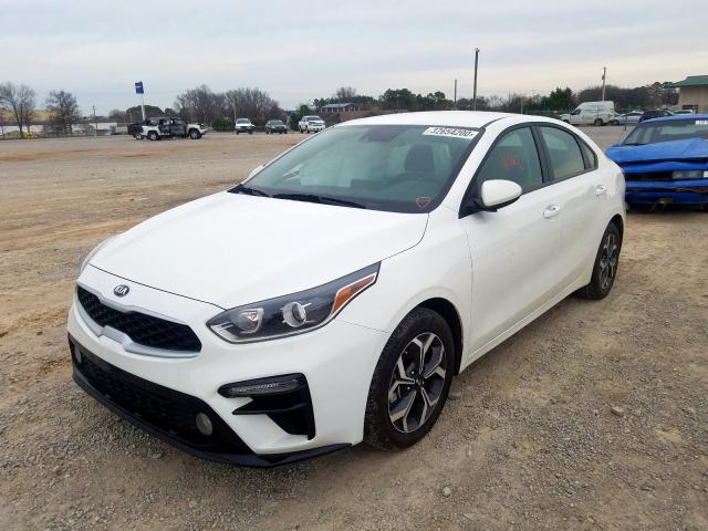 3KPF24AD4KE024177 - 2019 KIA FORTE FE  photo 2