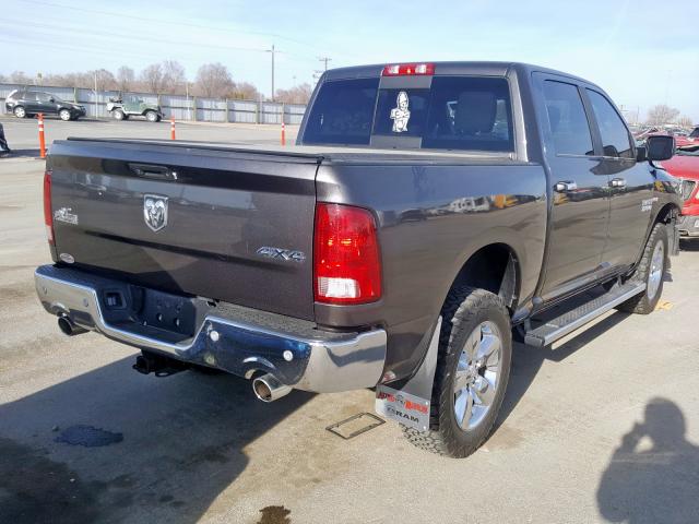 3C6RR7LTXHG524749 - 2017 RAM 1500 SLT  photo 4