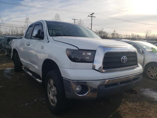 5TFBT541X8X012529 - 2008 TOYOTA TUNDRA DOUBLE CAB WHITE photo 1