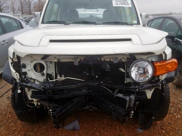 JTEBU4BF7DK170531 - 2013 TOYOTA FJ CRUISER  photo 9