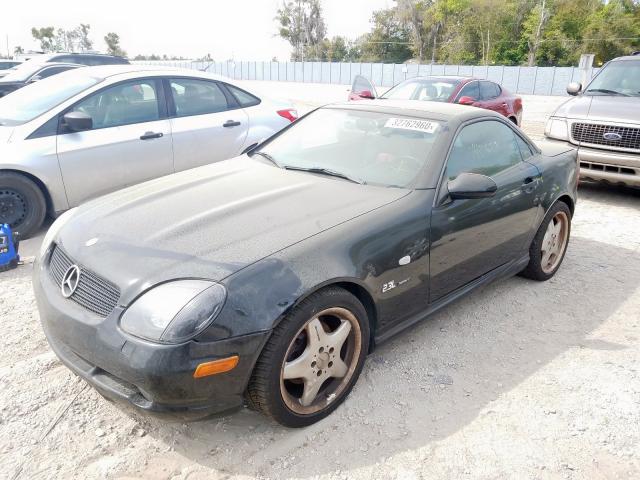 WDBKK47F5YF161908 - 2000 MERCEDES-BENZ SLK 230 KOMPRESSOR  photo 2