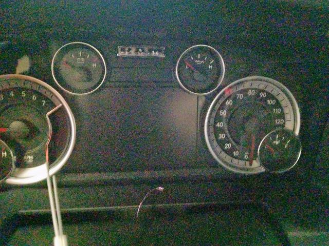 1C6RR6TT8KS657875 - 2019 RAM 1500 CLASSIC SLT  photo 8