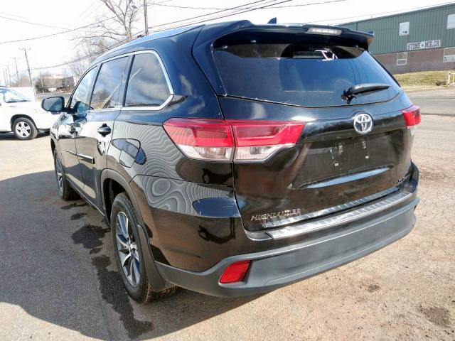 5TDJZRFH2HS441004 - 2017 TOYOTA HIGHLANDER SE  photo 3