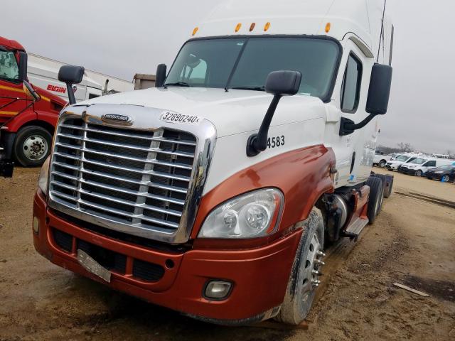 1FUJGLDRXCSBR4583 - 2012 FREIGHTLINER CASCADIA 125  photo 2