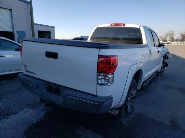 5TFRV54147X004241 - 2007 TOYOTA TUNDRA DOUBLE CAB SR5 WHITE photo 4