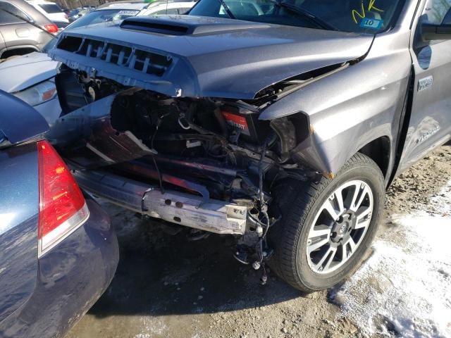 5TFUY5F15KX813562 - 2019 TOYOTA TUNDRA DOUBLE CAB SR/SR5 GRAY photo 9