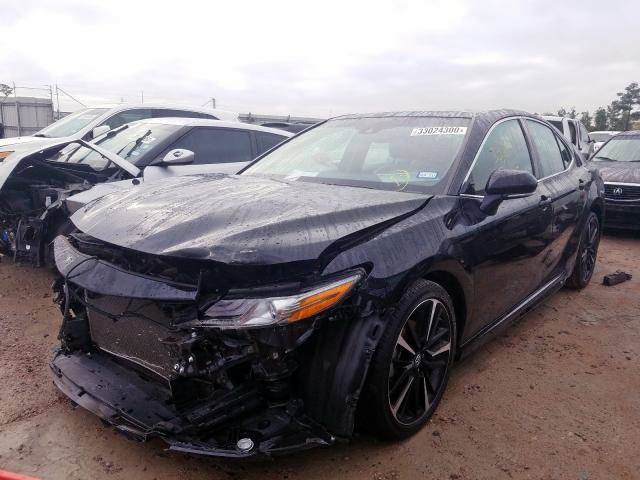 4T1B61HK7JU115641 - 2018 TOYOTA CAMRY XSE  photo 2