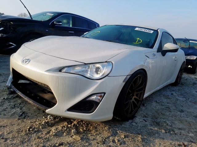 JF1ZNAA1XD1701818 - 2013 TOYOTA SCION FR-S  photo 2