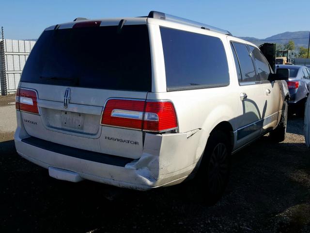 5LMFL28547LJ24125 - 2007 LINCOLN NAVIGATOR L  photo 4