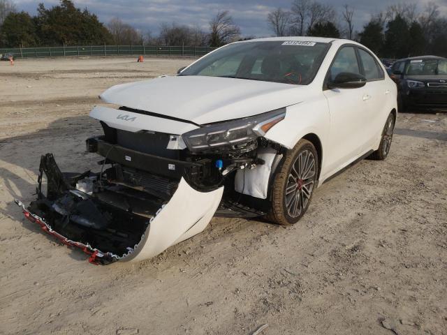 3KPF44AC9NE443597 - 2022 KIA FORTE GT WHITE photo 2