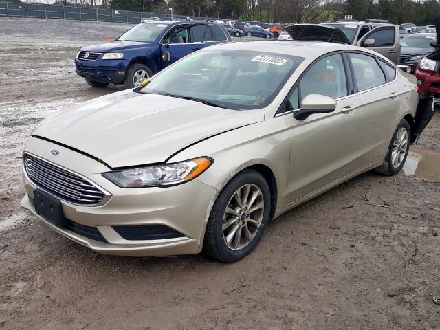 3FA6P0H7XHR102740 - 2017 FORD FUSION SE  photo 2