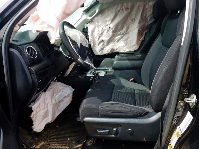 5TFUW5F18HX624998 - 2017 TOYOTA TUNDRA DOUBLE CAB SR/SR5  photo 5