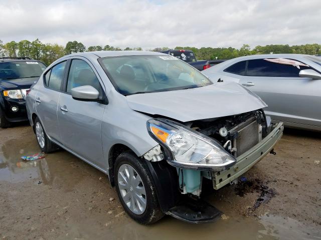 3N1CN7APXHL882007 - 2017 NISSAN VERSA S  photo 1