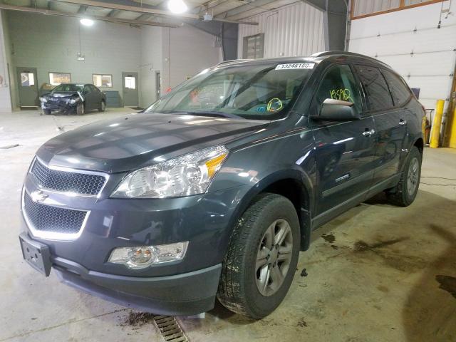 1GNKVFED8BJ314220 - 2011 CHEVROLET TRAVERSE LS  photo 2