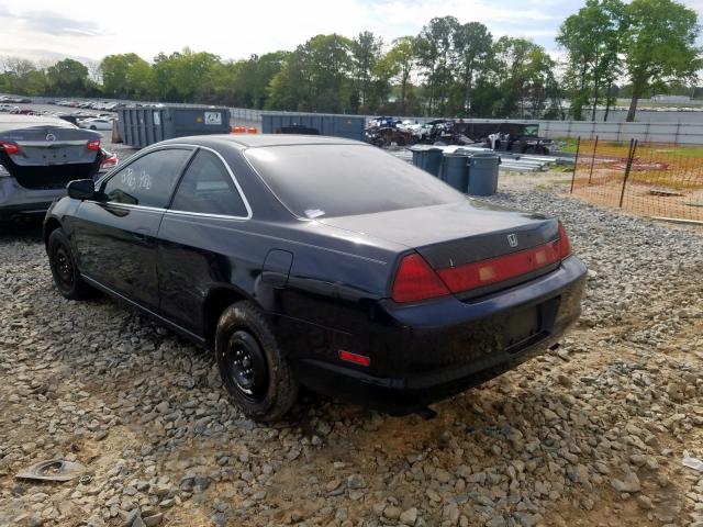 1HGCG2247YA009497 - 2000 HONDA ACCORD LX  photo 3