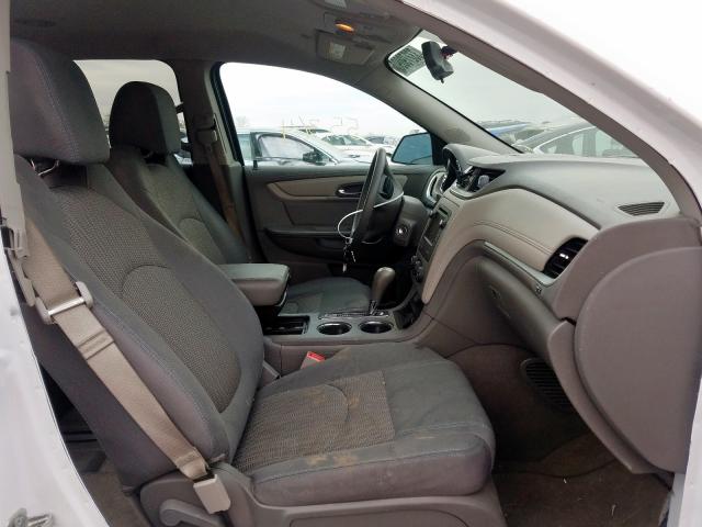 1GNKRFED9HJ108482 - 2017 CHEVROLET TRAVERSE LS  photo 5