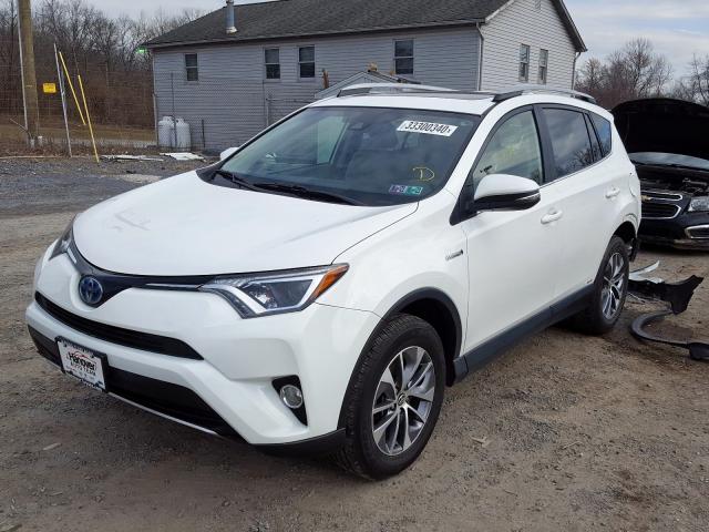 JTMRJREV8HD092895 - 2017 TOYOTA RAV4 HV LE  photo 2