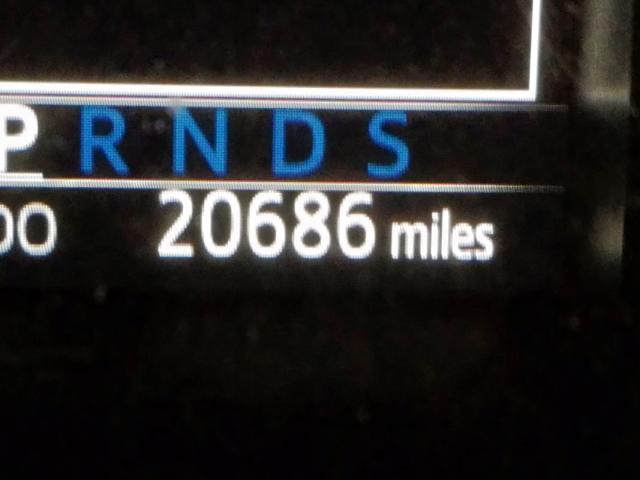 5TFRM5F17KX138928 - 2019 TOYOTA TUNDRA DOUBLE CAB SR/SR5  photo 8