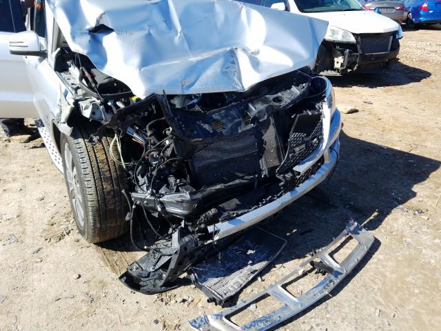 4JGDF7CE1DA229413 - 2013 MERCEDES-BENZ GL 450 4MATIC SILVER photo 9