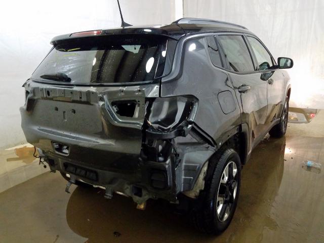 3C4NJDDB8HT641059 - 2017 JEEP COMPASS TRAILHAWK  photo 4