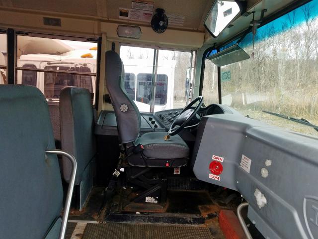 4DRBUAFL86B226431 - 2006 IC CORPORATION 3000  photo 5