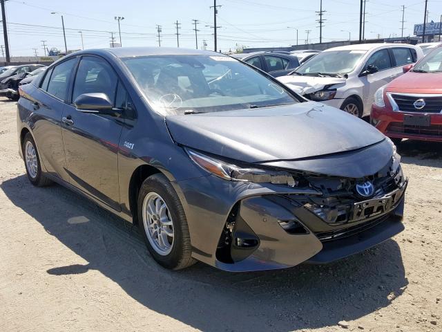 JTDKARFP2L3138382 - 2020 TOYOTA PRIUS PRIME LE  photo 1