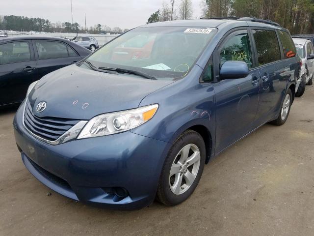 5TDKK3DC6FS547479 - 2015 TOYOTA SIENNA LE  photo 2