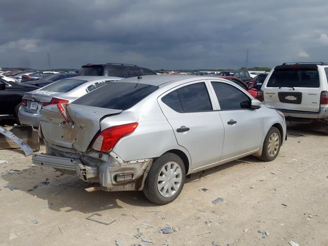 3N1CN7AP8JL805044 - 2018 NISSAN VERSA S  photo 4