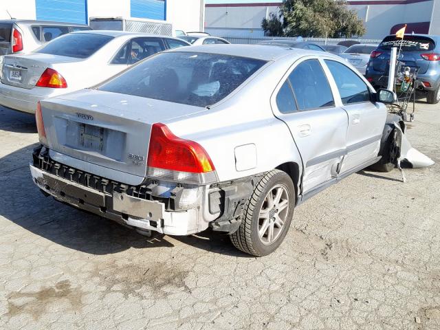 YV1RS58D812081352 - 2001 VOLVO S60 2.4T  photo 4