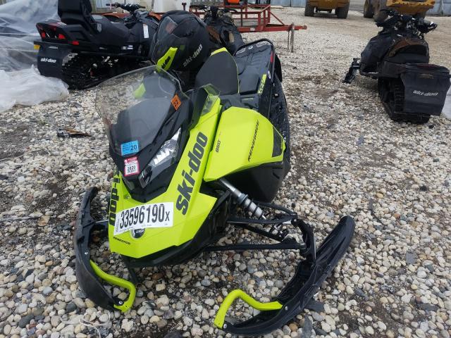 2BPSUFLA8LV000284 - 2020 SKI DOO RENEGADE  photo 2