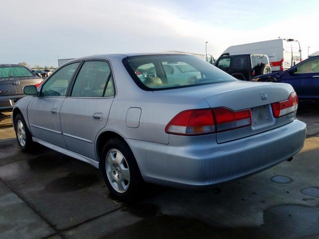 1HGCG16561A072156 - 2001 HONDA ACCORD EX  photo 3