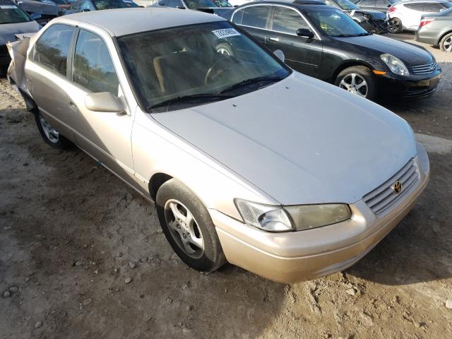 4T1BF22K5WU049872 - 1998 TOYOTA CAMRY CE  photo 1