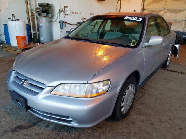 1HGCG65531A009210 - 2001 HONDA ACCORD LX  photo 2