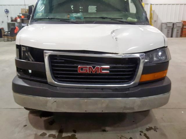 1GTW7FCF8F1904559 - 2015 GMC SAVANA G2500  photo 9