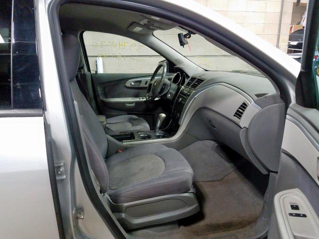 1GNKRFED7CJ278798 - 2012 CHEVROLET TRAVERSE LS  photo 5