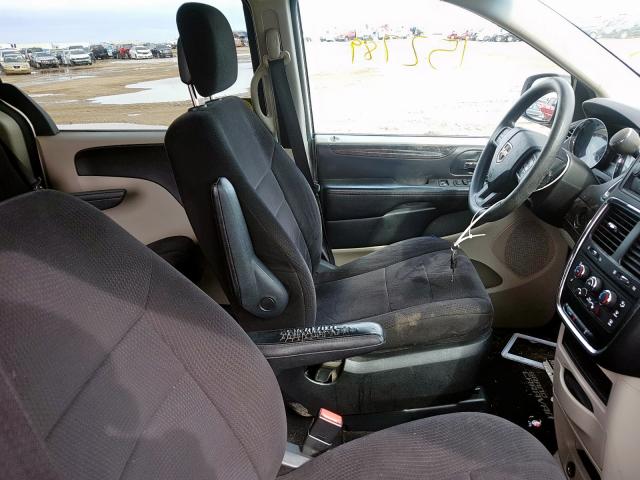 2D4RN3DG4BR626549 - 2011 DODGE GRAND CARAVAN MAINSTREET  photo 5