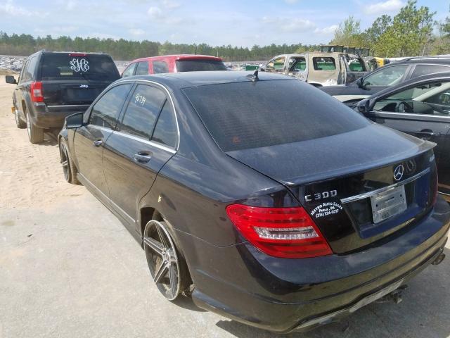 WDDGF8AB5DA783592 - 2013 MERCEDES-BENZ C 300 4MATIC  photo 3