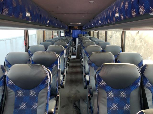 YE2XC81B9H3049184 - 2017 VANH COACH TWO TONE photo 6