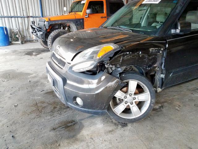 KNDJT2A28A7178321 - 2010 KIA kia soul  photo 9